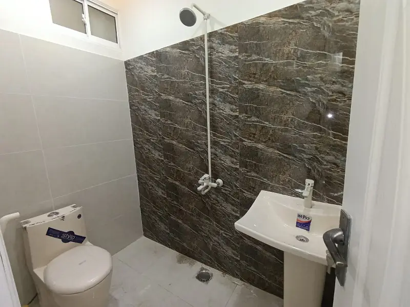 3 Bed Lounge Semi Furnished Apartment Bank Financing Available