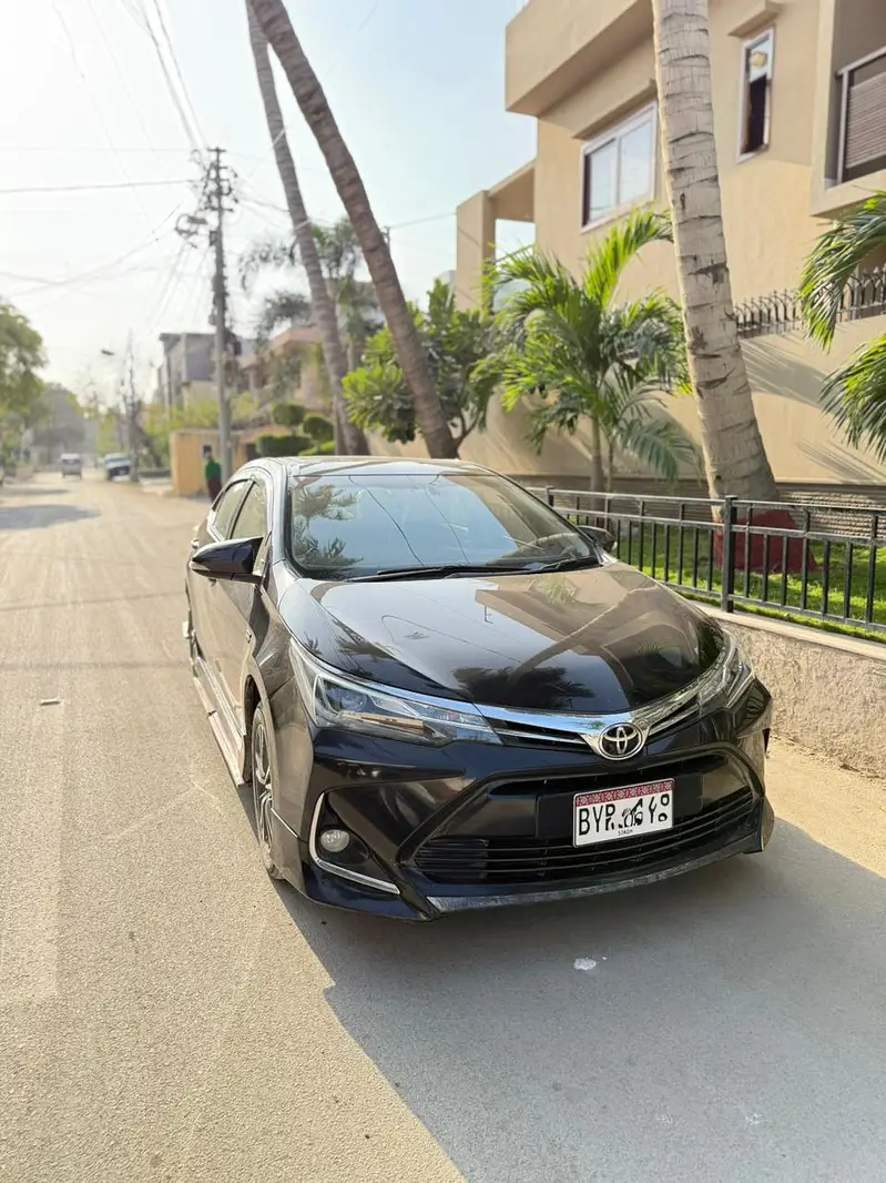 Toyota Altis Grande 2021/22