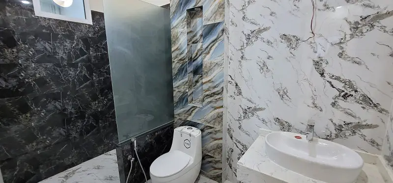 Gulshan -e- Maymar 240 sqyd luxury bungalow available for sale in Karachi