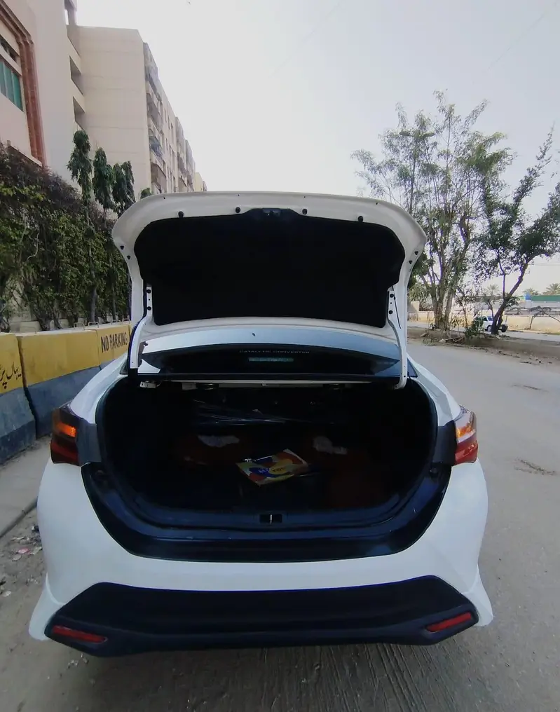 Toyota Altis grande model 2020