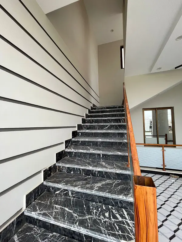 West Open Lease House For Sale