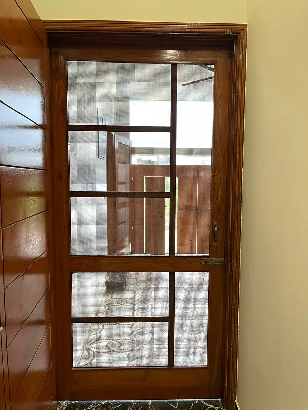 West Open Lease House For Sale