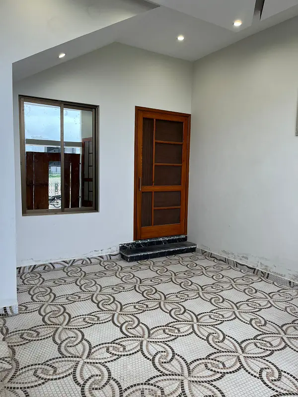 West Open Lease House For Sale