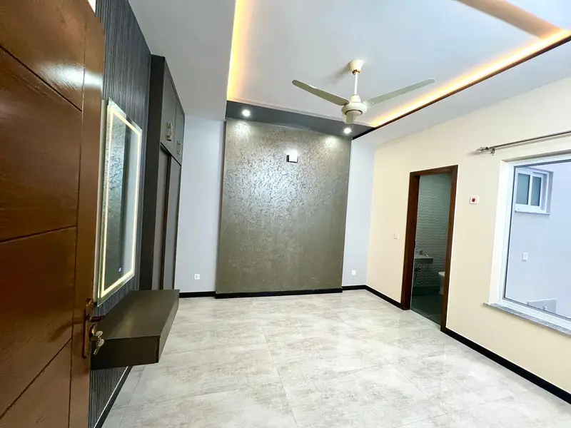 8 MARLA BRAND NEW HOUSE FOR SALE IN C BLOCK FAISAL TOWN PHASE-1