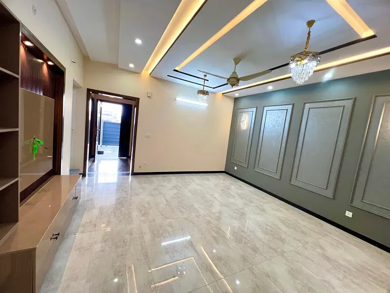 8 MARLA BRAND NEW HOUSE FOR SALE IN C BLOCK FAISAL TOWN PHASE-1