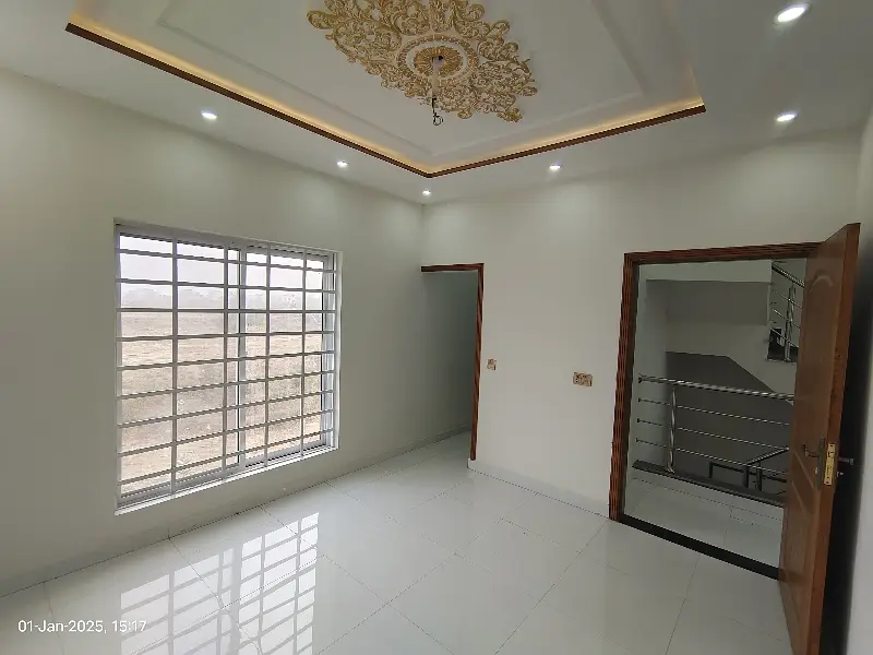 3.5 MARLA BRAND NEW MODERN HOUSE MOST BEAUTIFUL PRIME LOCATION FOR SALE IN NEW LAHORE CITY PH 2 C Block