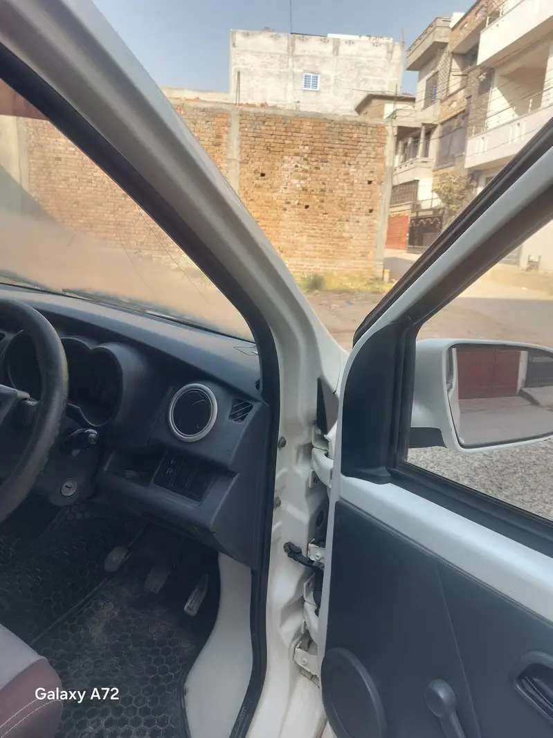 beautiful gari. good condition new tyres new seat