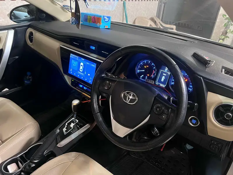 Toyota Corolla Altis grande 1.8 2018