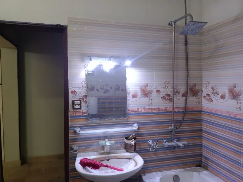 1 Kanal House Available For Sale In D17 Islamabad