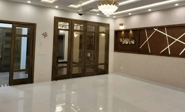 3 Marla House For Grabs In Raiwind Road