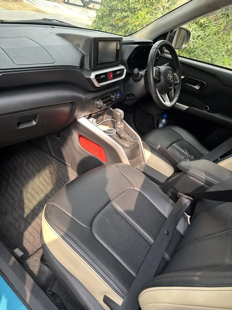 Toyota Raize 1.0 Turbo 4wd